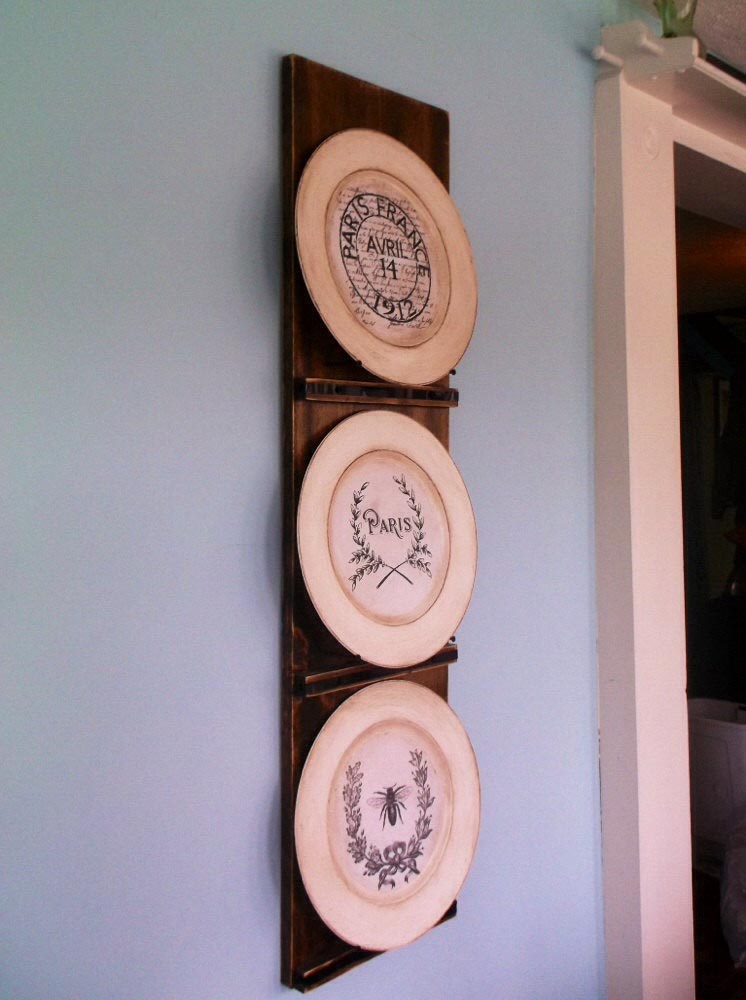 Wall Mounts for Decorative Plates