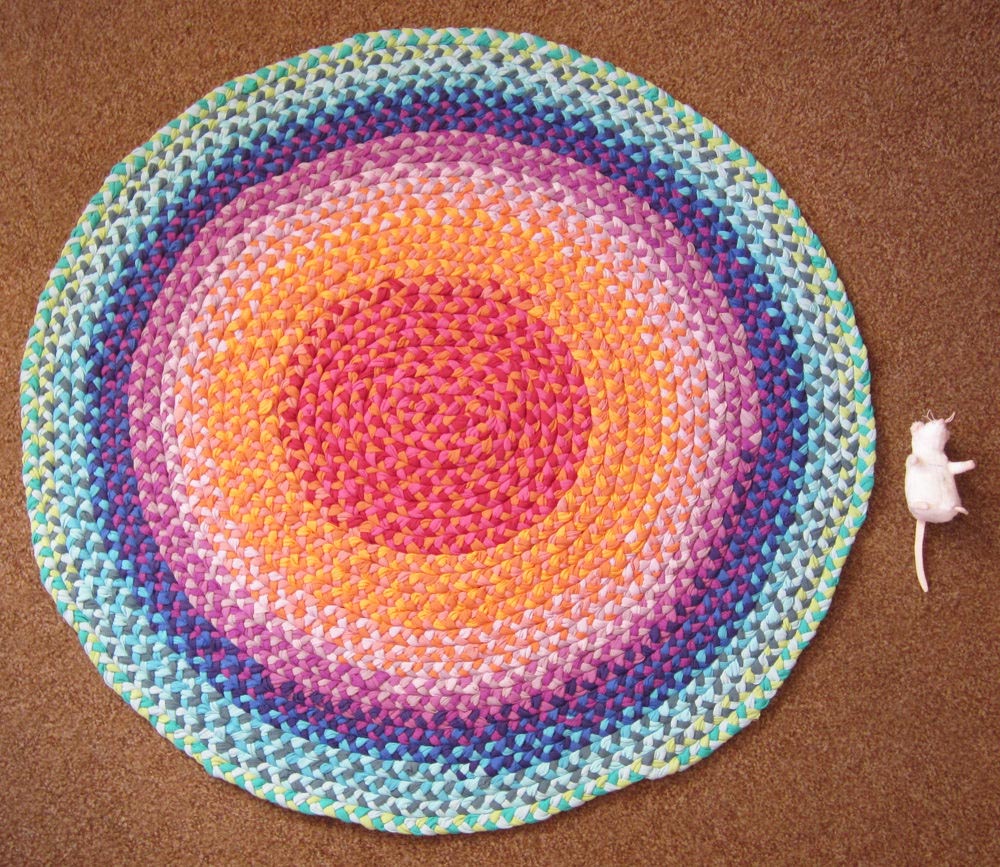 How to Make a Braided Rag Rug Without Sewing