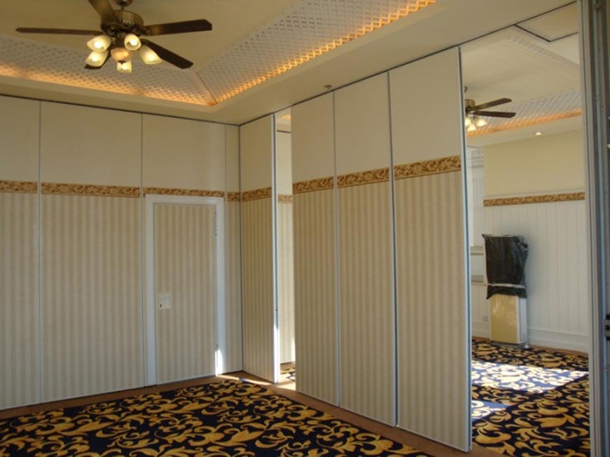 Soundproof Accordion Room Dividers